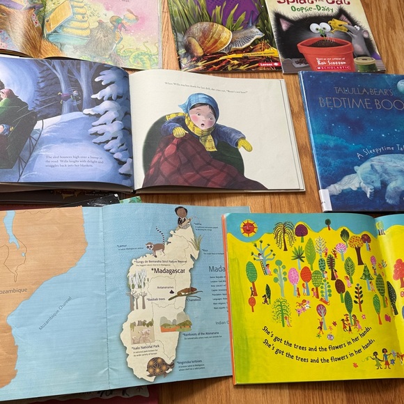 Children's Picture Book Collection - Picture 12 of 13